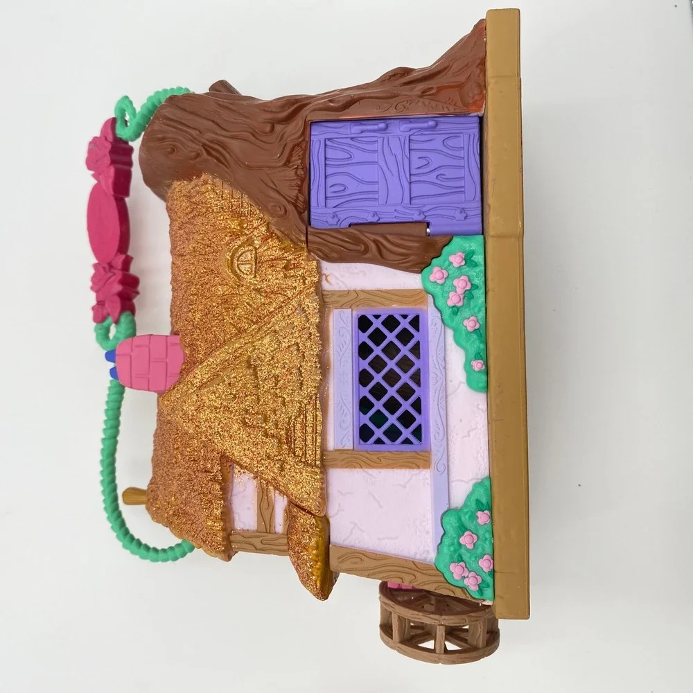 Disney Animators Collection Littles Sleeping Beauty Aurora Cottage Play Set - Picture 3 of 7